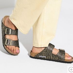 NWB Birkenstock Arizona shiny python black size 38/7-7.5